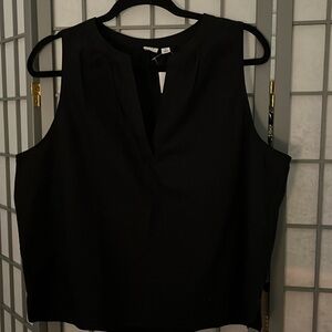 Gap sleeveless black blue. NWT. Slit v neck. Xl tall. 100% cotton.
